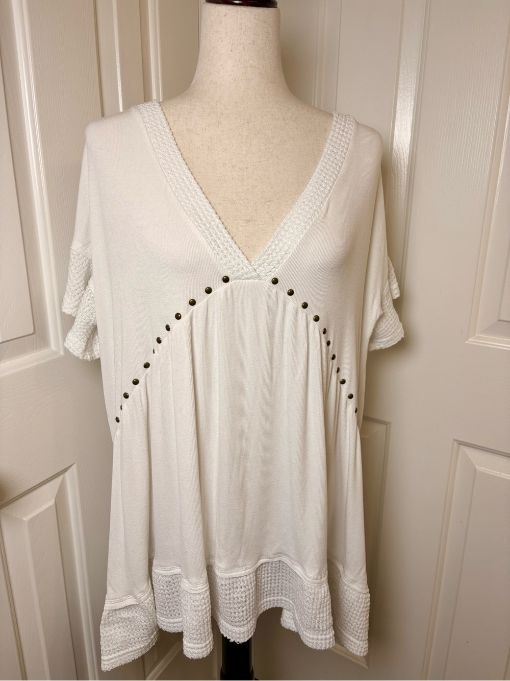 POL White Studded Babydoll Mini Flowly Dress Beach Vacation Size Small
